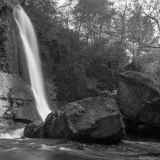  nature  naturephotography  waterfall  film  blackandwhitephoto ...