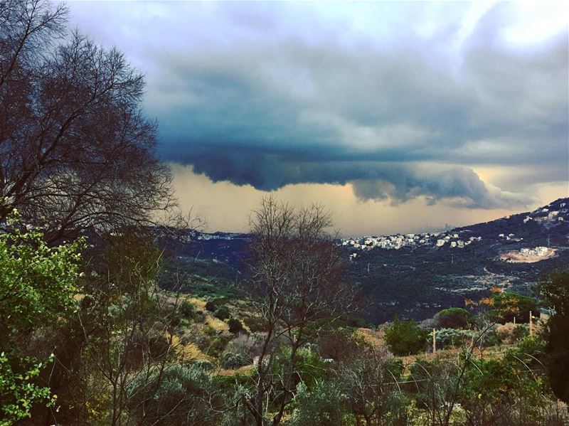  nature  winter  cold  weather  sky  clouds  sea  mountain  river  valley ... (Al Abadiye)