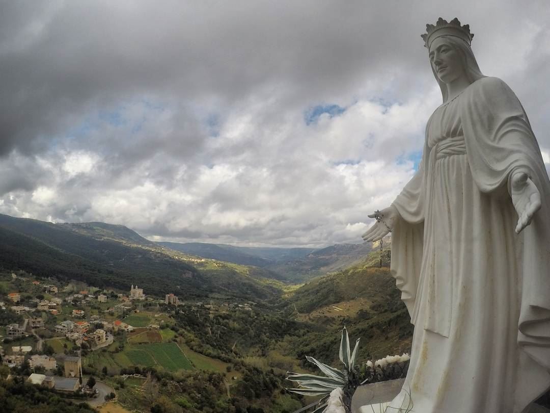 Never forget how blessed you are 💙💚 Monday  Mary  Christ  Jezzine ... (Jezzine District)