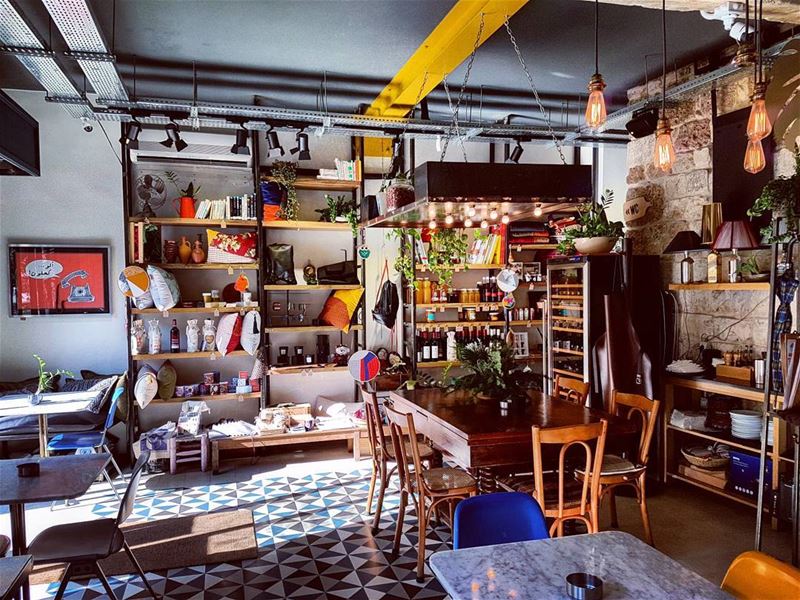 New Favourite  thefooddealer  chilledout  quintessentially  lebanese ... (The Food Dealer)