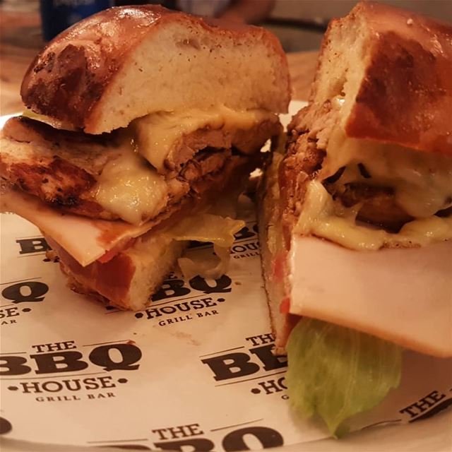 New menu tasting at @bbqhouselb................. burger ... (Beirut, Lebanon)