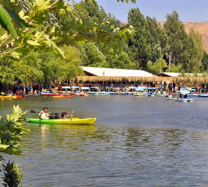 Nice afternoon igers by the lake🏞🌞 anjar  bekaa  lebanon  ... (Wadi Shamsine Restaurant Anjar)