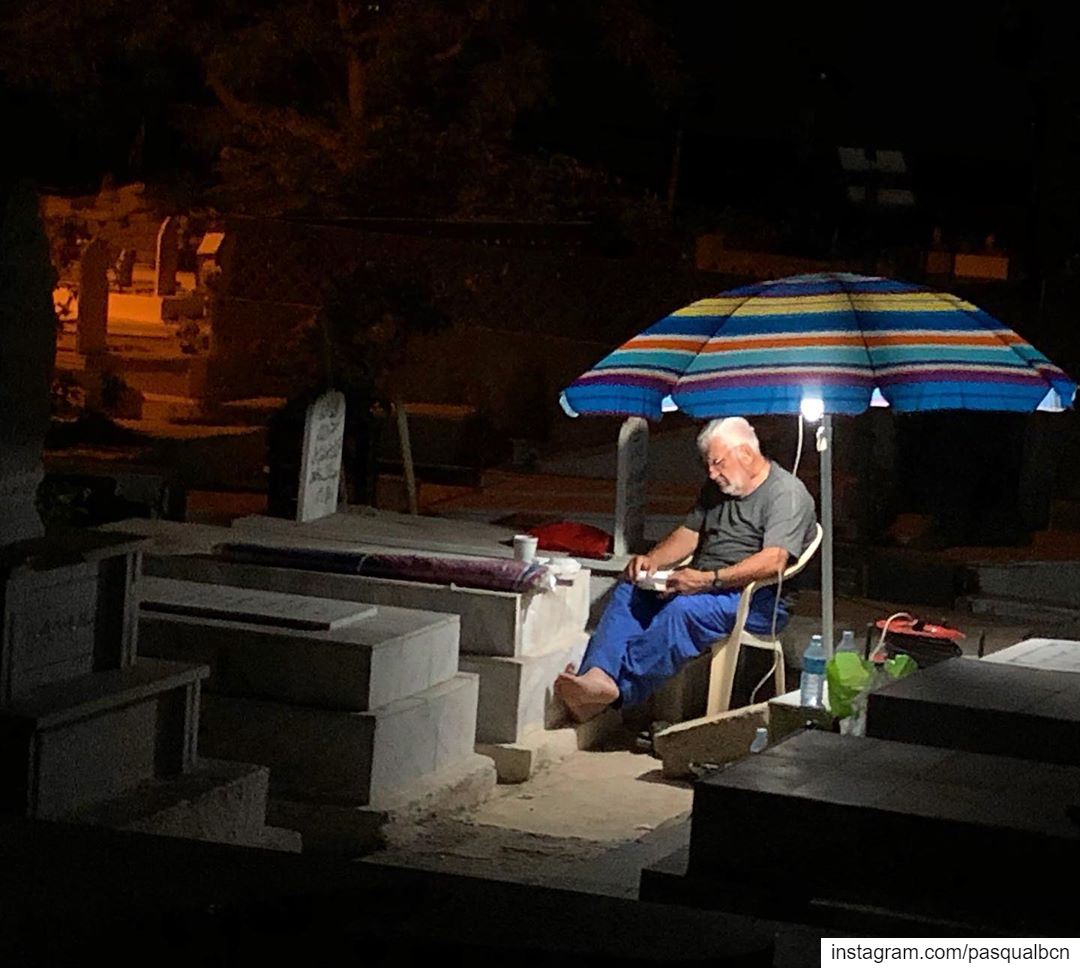 Night  praying in company  cemetery  ramadan2019  nightphotography ... (مدينة صور - Tyre City)