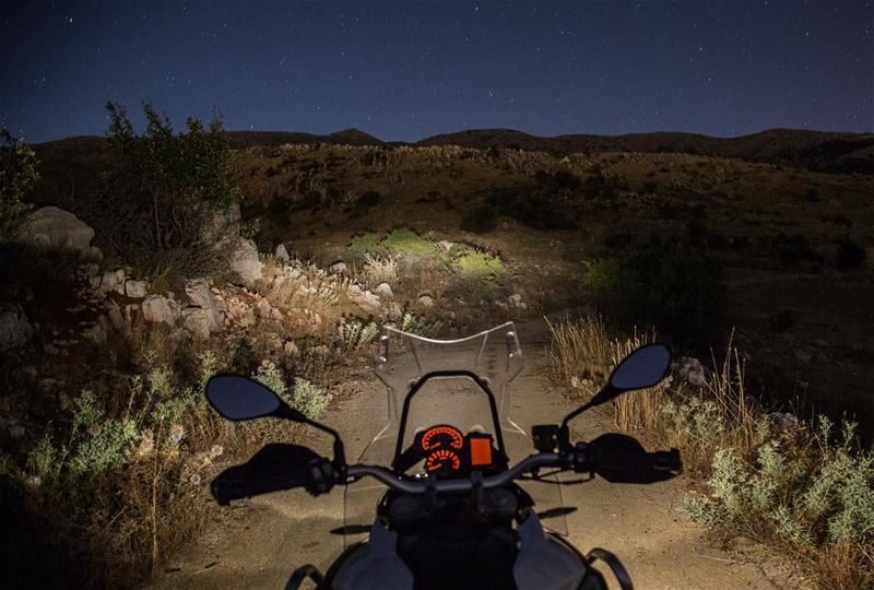 Night ride......... night  ride  adventure  gs  gsadventure ... (Chouf)