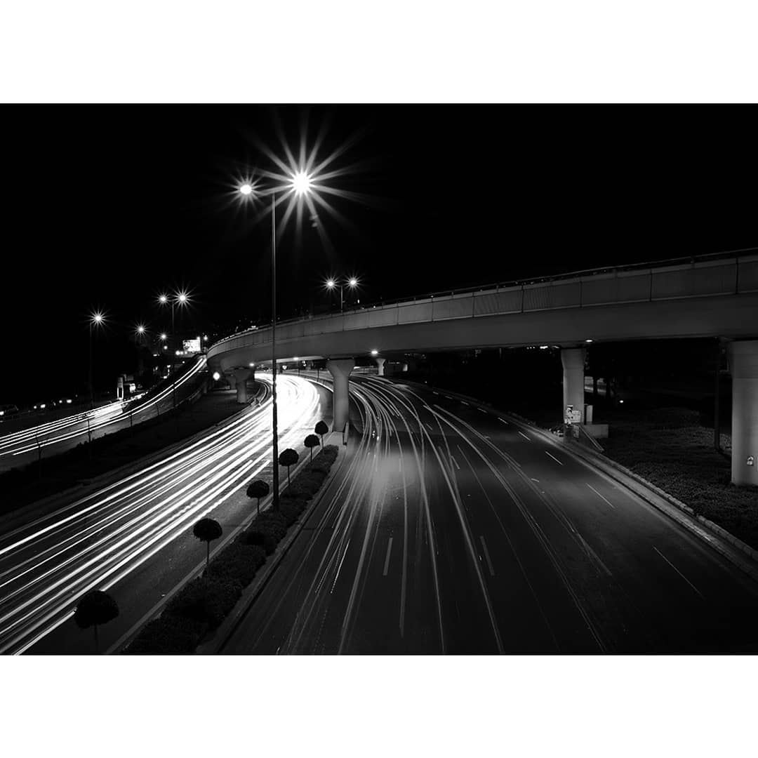  nightphotography  longexposure  cityscape  lighttrails  bnw_life ...