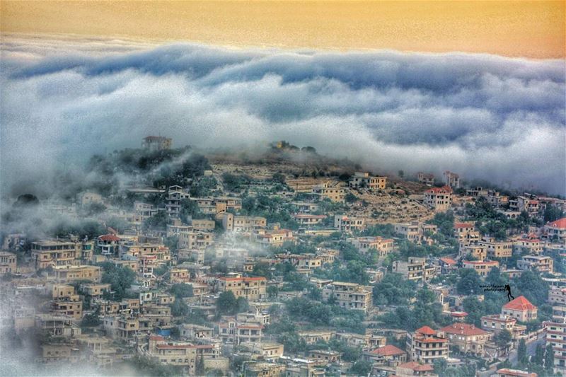  niha chouf liveloveniha clouds  bestview  houses goodnight ...