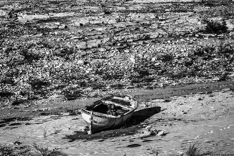  nikon  boat  Lebanon  d7100  snow  blackandwhite  bw  dry  winter ...