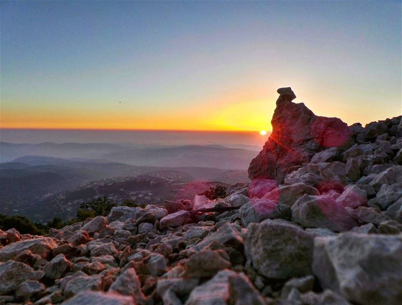  nikontop_  nikonworld  bns_sky  bns_sunset  naturelovers  unlimitedsunset... (Shouf Biosphere Reserve)