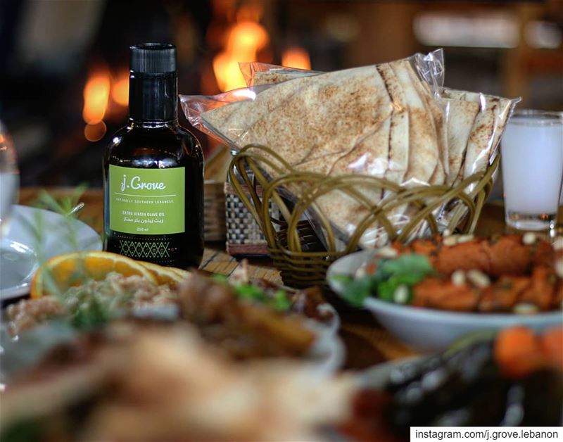No mezze table is complete without extra virgin olive oil 🥗🍗  jGrove ... (La Maison de la Forêt)
