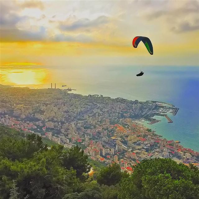 " No Need To Worry About The Traffic Am Giving You The Solution 😊😎🤓👏... (Harîssa, Mont-Liban, Lebanon)