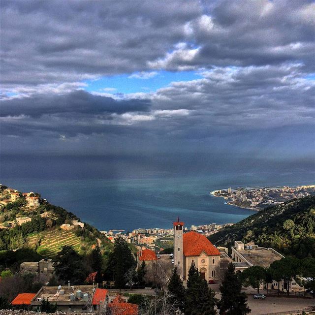 No  winter lasts forever and no  spring skips its turn! 🔥 Village ... (Ghosta-Harissa)