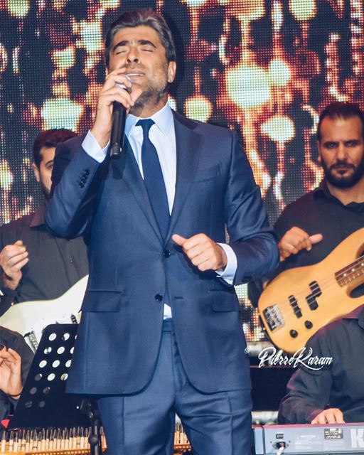 No word can describe this  amazing concertAfter 25 years  waelkfoury... (Qartaba)