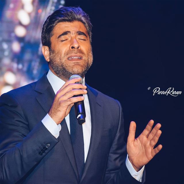 No word can describe this  amazing concertAfter 25 years  waelkfoury... (Qartaba)