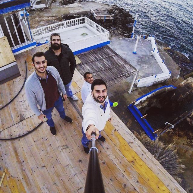 😁 NoGreenJacket @peternajjar @lynnemoussa @renemoawad  lebanon  anfeh ... (Taht El Rih - Anfah)