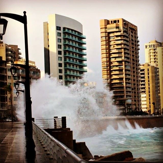  normal wave beirut Lebanon ain mraisseh...