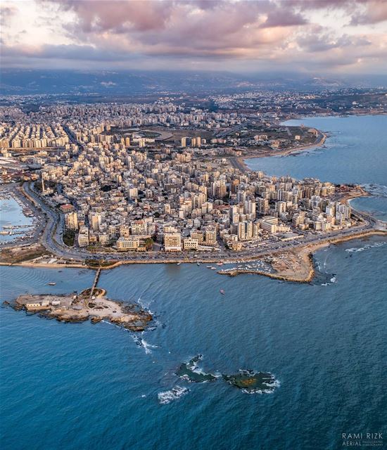 North's capital 🔴...  lebanon  mina  tripoli  dji  drones  quadcopter... (El Mîna, Liban-Nord, Lebanon)