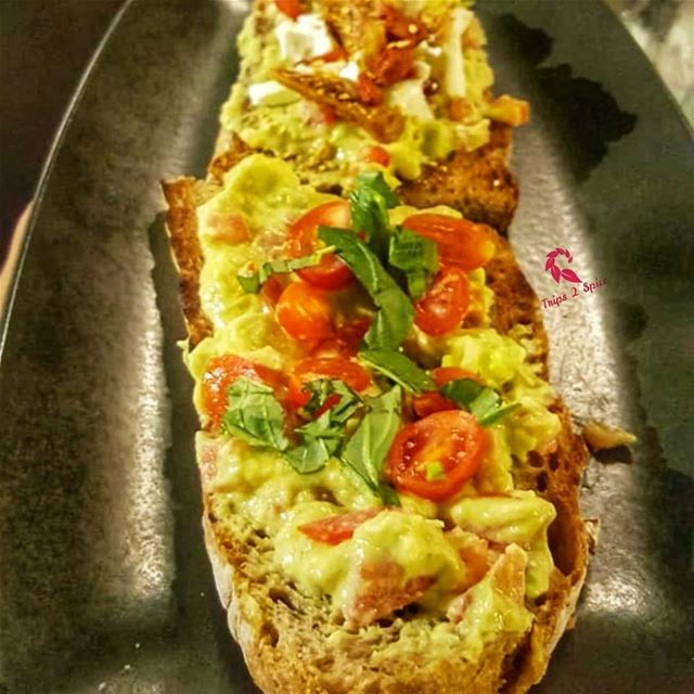 Not sharing my Tartine! 😶☝️======================📍 @linasleb• Name:...