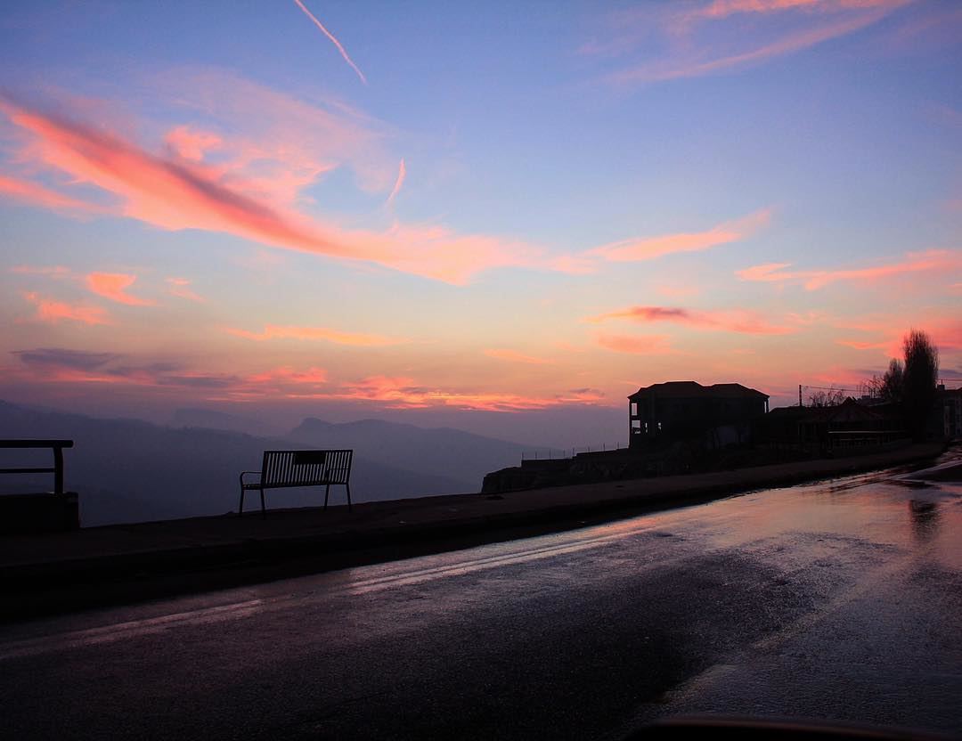 Nothing like a scenery of wild cold sunset. awesomeearth  nakedplanet ... (Ehden, Lebanon)