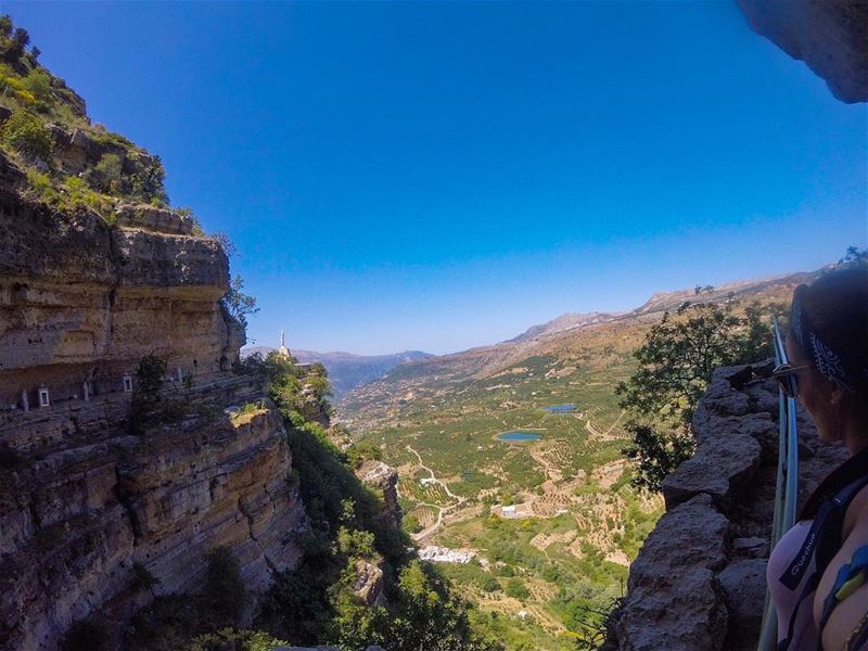 Nothing's better than a good weather and a long vacation 💙😌 (El Mejdel, Mont-Liban, Lebanon)
