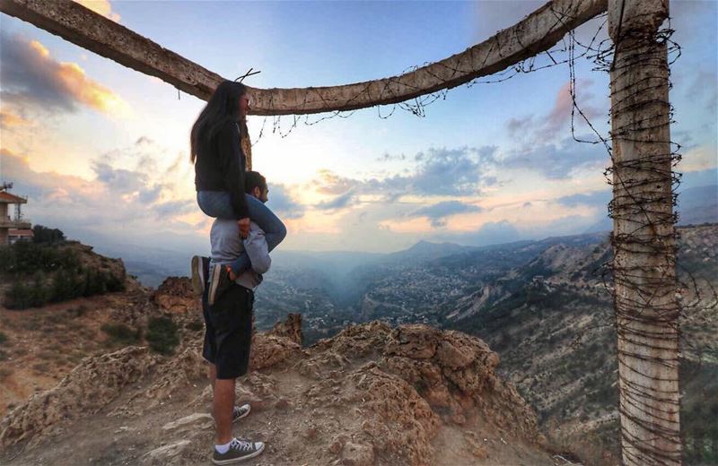 Nothing to lose and a world to see 🌎  bestfriendgoals 📷 @elie_khoury_phot (Bcharreh, Liban-Nord, Lebanon)