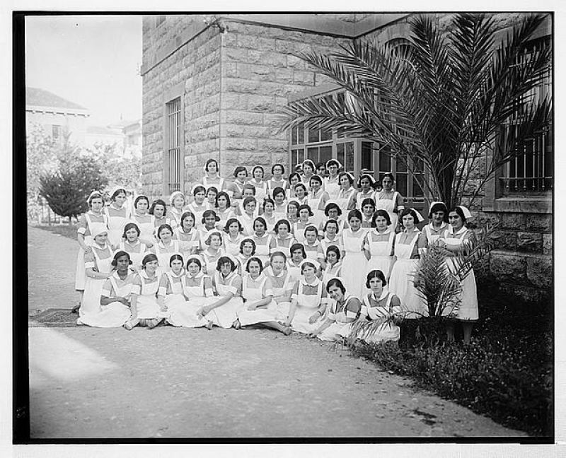 Nurses at AUB  1910