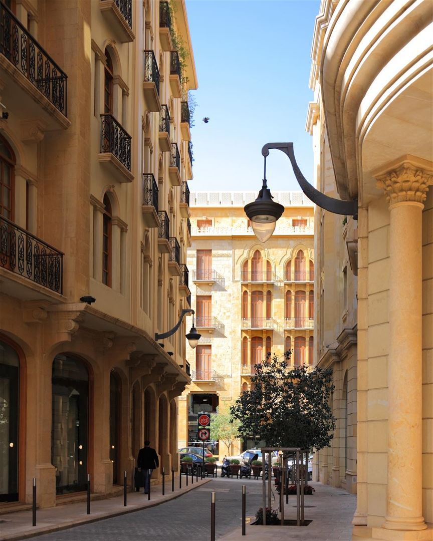 Não há dúvida: Beirute é a capital mais charmosa do Oriente Médio! 🇱🇧... (Downtown Beirut)