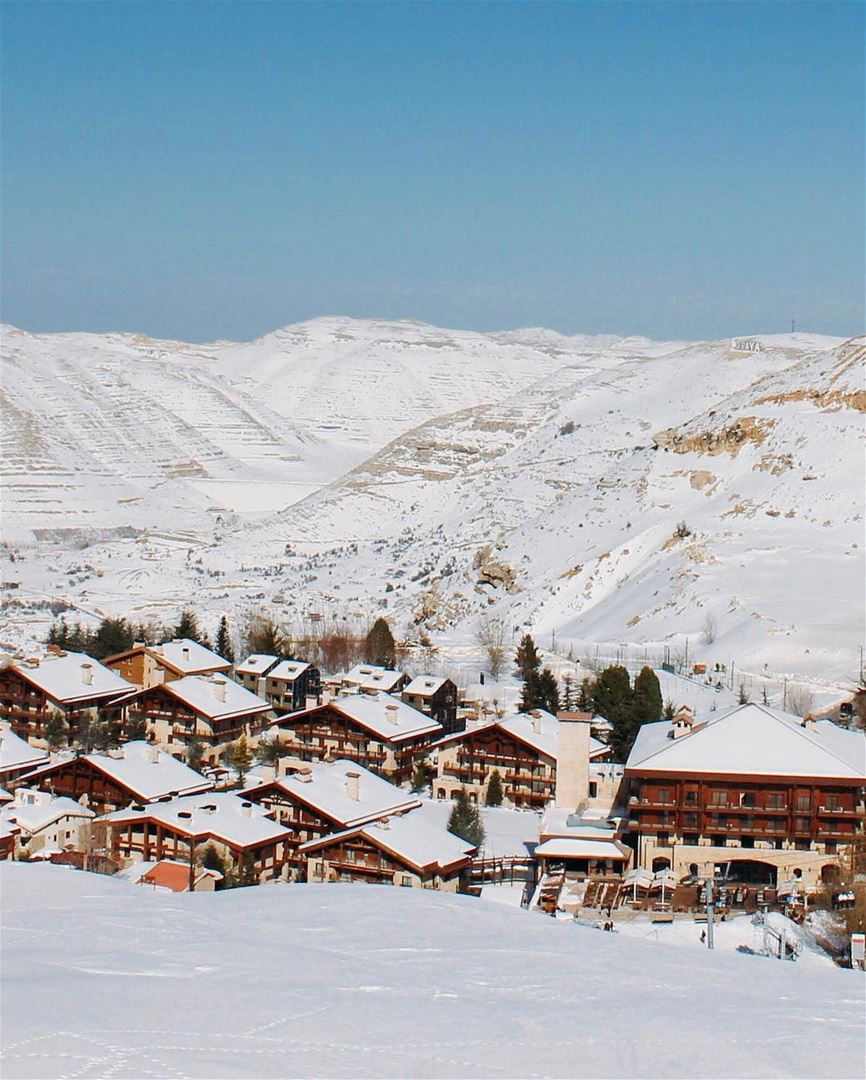 O luxuoso resort de inverno da rede @intercontinental em  Faraya, Monte Líb (InterContinental Mzaar Lebanon Mountain Resort & Spa)