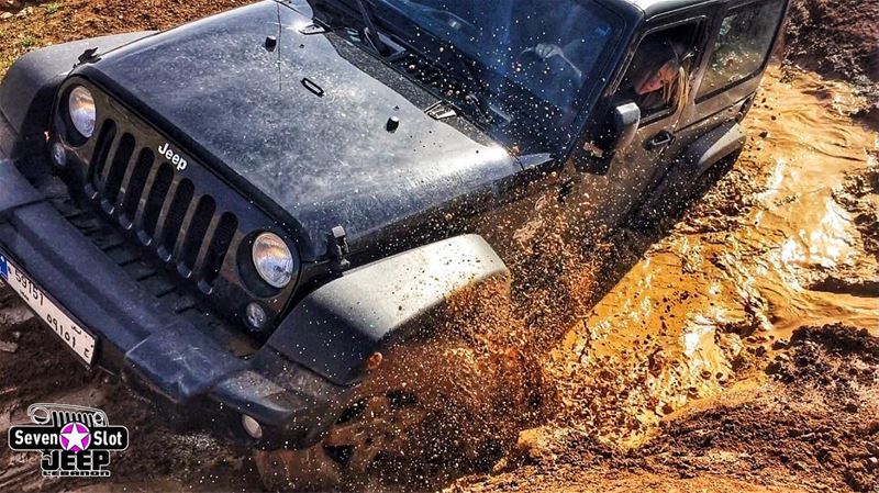 O|||||||O HER mudding  lebanon  mountains  jeep  offroad  wrangler ...