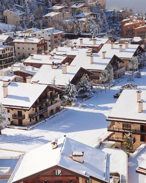 O primeiro estabelecimento 5 estrelas em uma estância de esqui do Oriente... (InterContinental Mzaar Lebanon Mountain Resort & Spa)