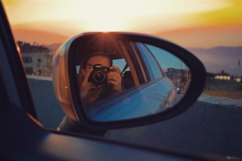 •Objects in mirror are closer than they appear• (Aley)