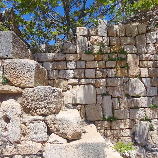 old abandoned stairs stonesstonewallheritage