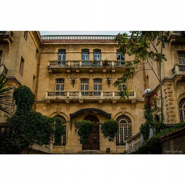  old  building  hotel  lebanon  architecture  windows  livelovealey ... (Aley)