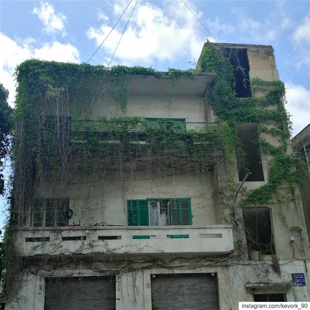 Old houses are full of memories and that's why they resist to collapse..... (Beirut, Lebanon)