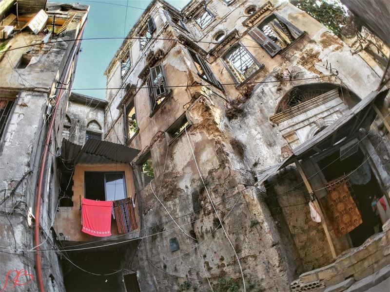 Old Tripoli...ينتابني في أول الخريفإحس