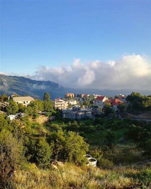On Mercury a day lasts 1408 hours, just like every monday does on earth 🤪... (Ehmej, Mont-Liban, Lebanon)