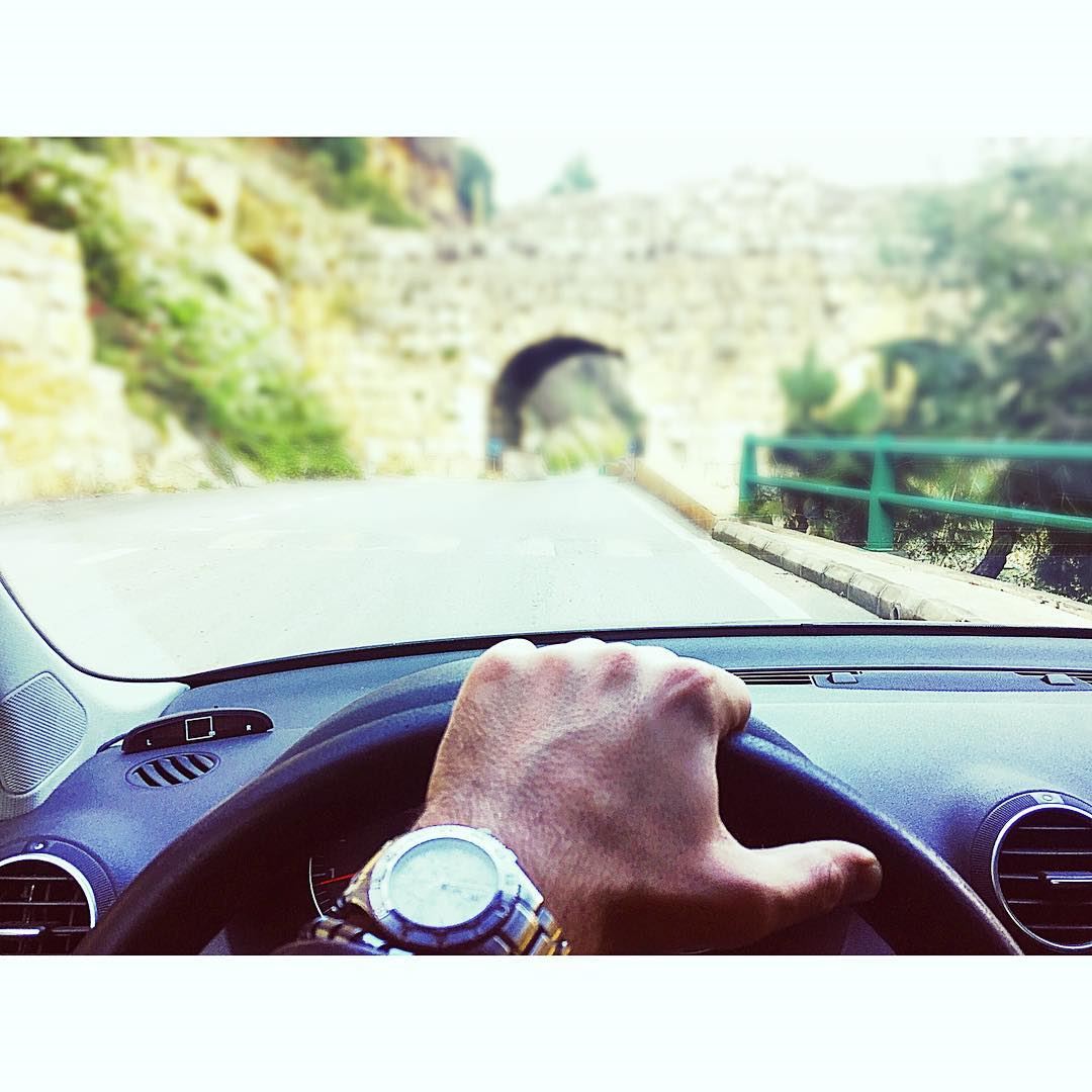 On my way ..... myway  cars  drive  lebanon ... (Lost In Lebanon)
