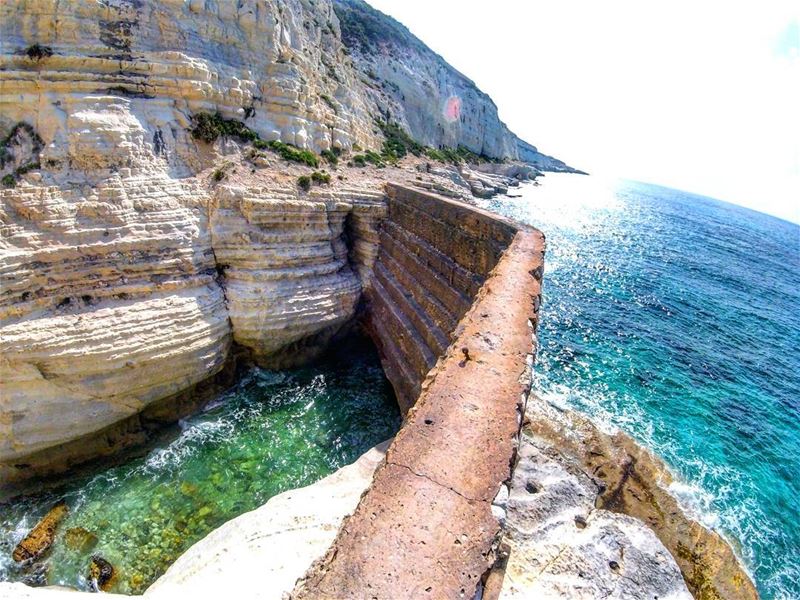 On the EDGE ! ...... lebanon_hdr  lebanoninapicture  whatsuplebanon ... (الناقورة / Al Naqoura)