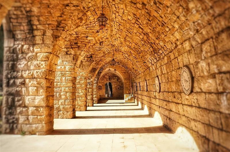 One finds nobility in the oddest places lebanon  beiteldine  chouf  ... (Dar El Mir - Beit el Dine)