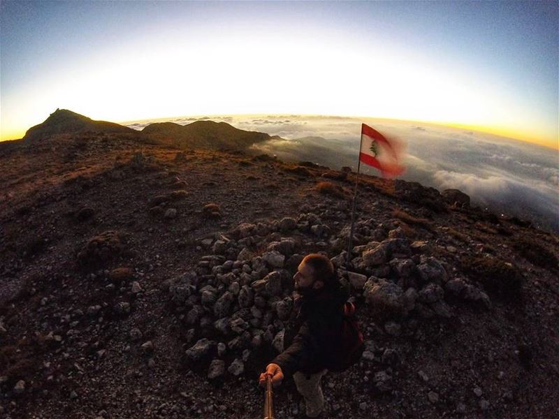 One flag, one land, one heart, one hand. Happy Independence Day 🔺🔻🔺🔻🔺� (Lebanon)