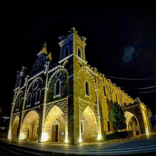 One of my favorite  latenightcaptions  gopro📷  goprolebanon  goprofamily ...