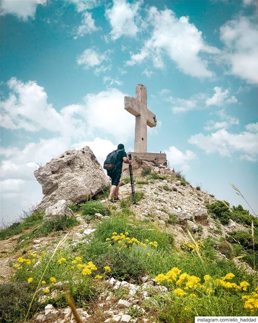 @oneplus  ShotOnOnePlus 📸 Photo By: @ghorragitani 🇱🇧  Laklouk ... (سيدة القرن - اللقلوق)