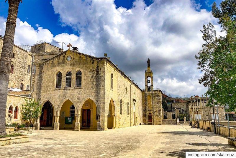 Only a Woman, divine, could know all that a woman can suffer. 💒🌤... (Dayr Al Qamar, Mont-Liban, Lebanon)