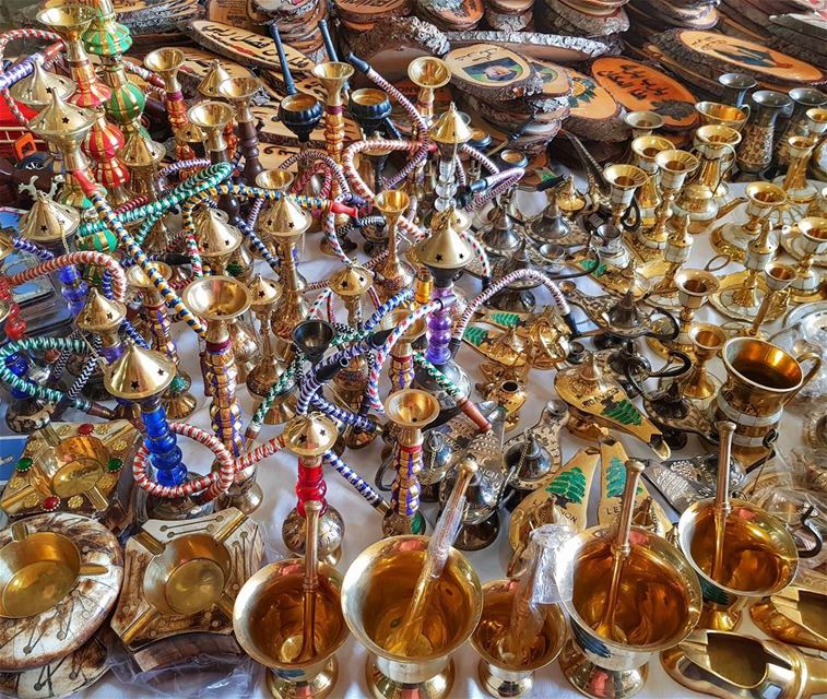 Oriental treasures 🤹‍♀️С чем у вас ассоциируется Восток? У меня - с длинн (Deïr El Qamar, Mont-Liban, Lebanon)