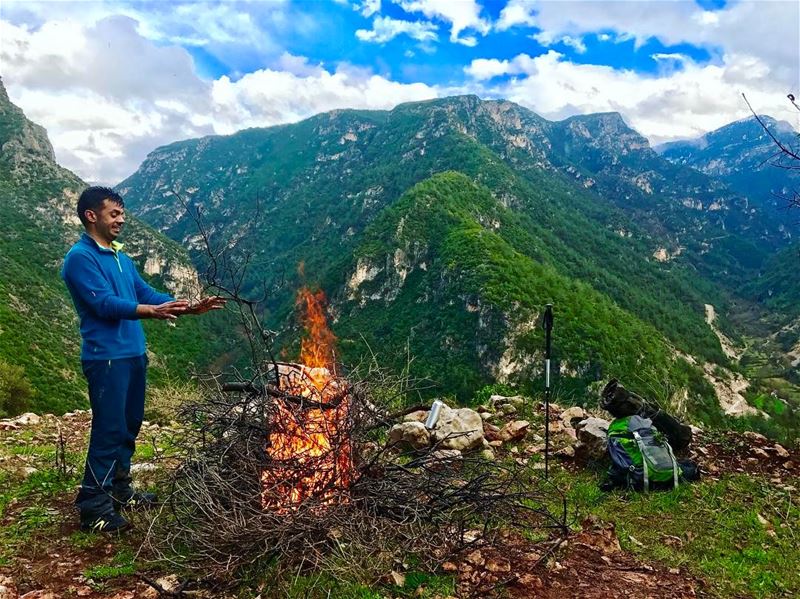 Our kind of spending a weekend day! 21 km hike with 1600m height gain... (Hrar, Liban-Nord, Lebanon)