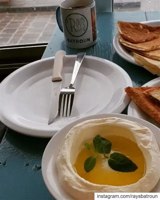 Our lebanese breakfast 😍Credits to @chibichahhi 😀 lebanon  batroun ... (RAY's Batroun)
