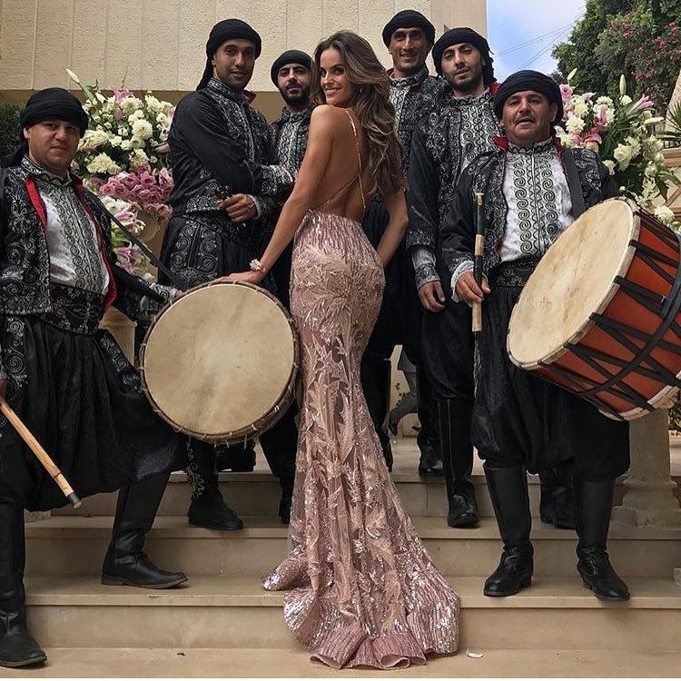 Our traditional zaffe made hotter by the stunning @izabelgoulart 🔥🔥 ...