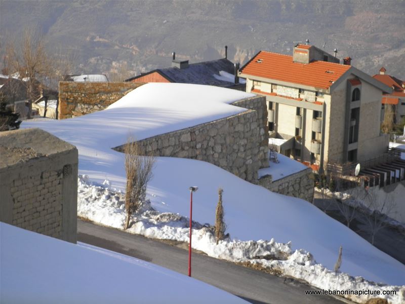 Oyoun el Siman and Refuge Piste (Winter 2011)
