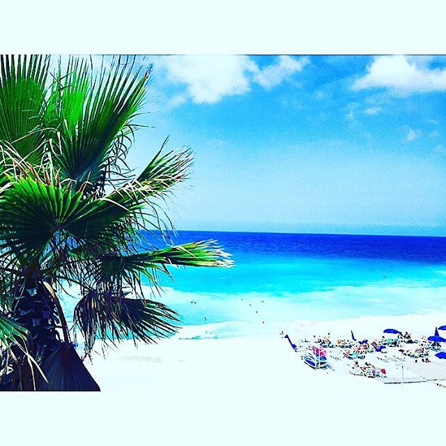 🌴🐬🐚Paradise🌴☀️🌊  momentcaptured  me  photographer  photographing ... (White Beach)