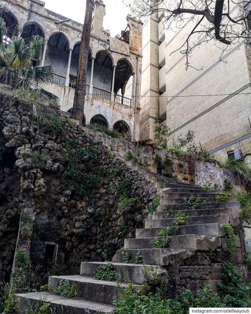 Part 2- Palace of the first post independence president Bchara El khouryقص (Beirut, Lebanon)