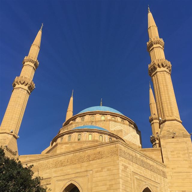 🕌 Peace and beauty 🙏.....⚊⚊⚊⚊⚊⚊⚊⚊⚊⚊⚊⚊⚊⚊⚊ HTers  HashTags ... (Beirut, Lebanon)